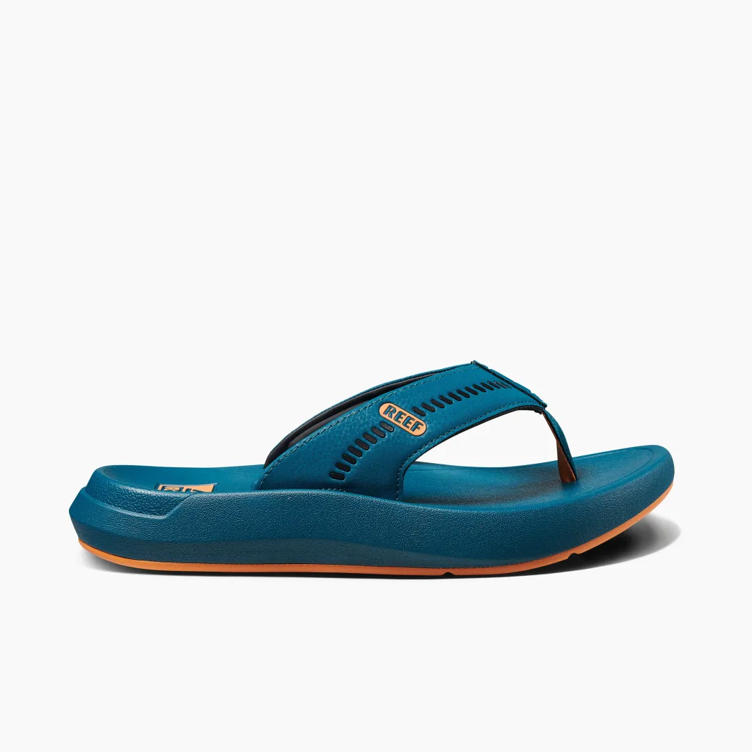 REEF Flip Flops | Sandals | Cruiser LazyRiver