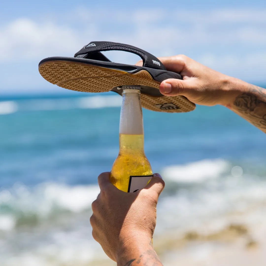 REEF Flip Flops | Sandals | Fanning Black/Silver