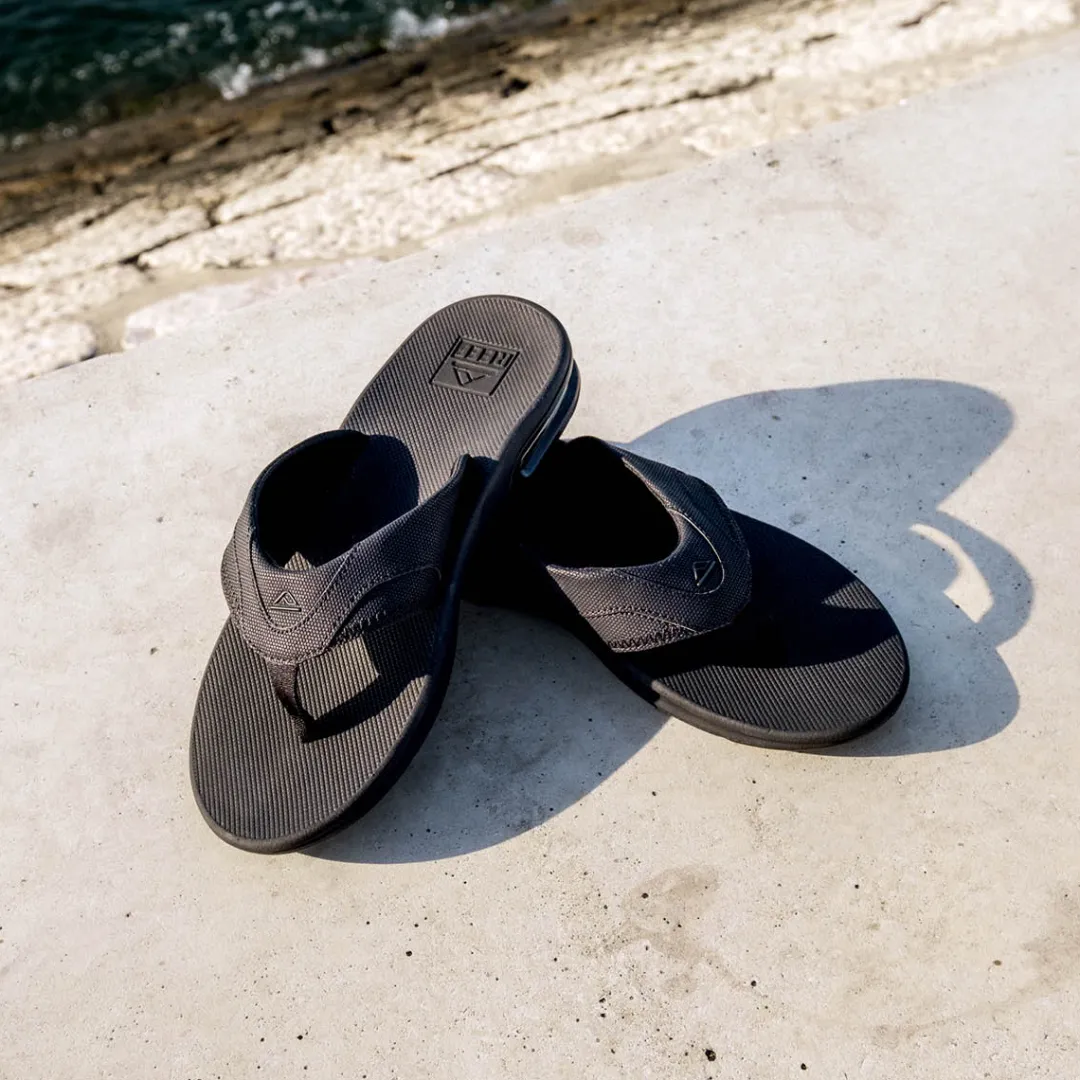 REEF Flip Flops | Sandals | Fanning AllBlack