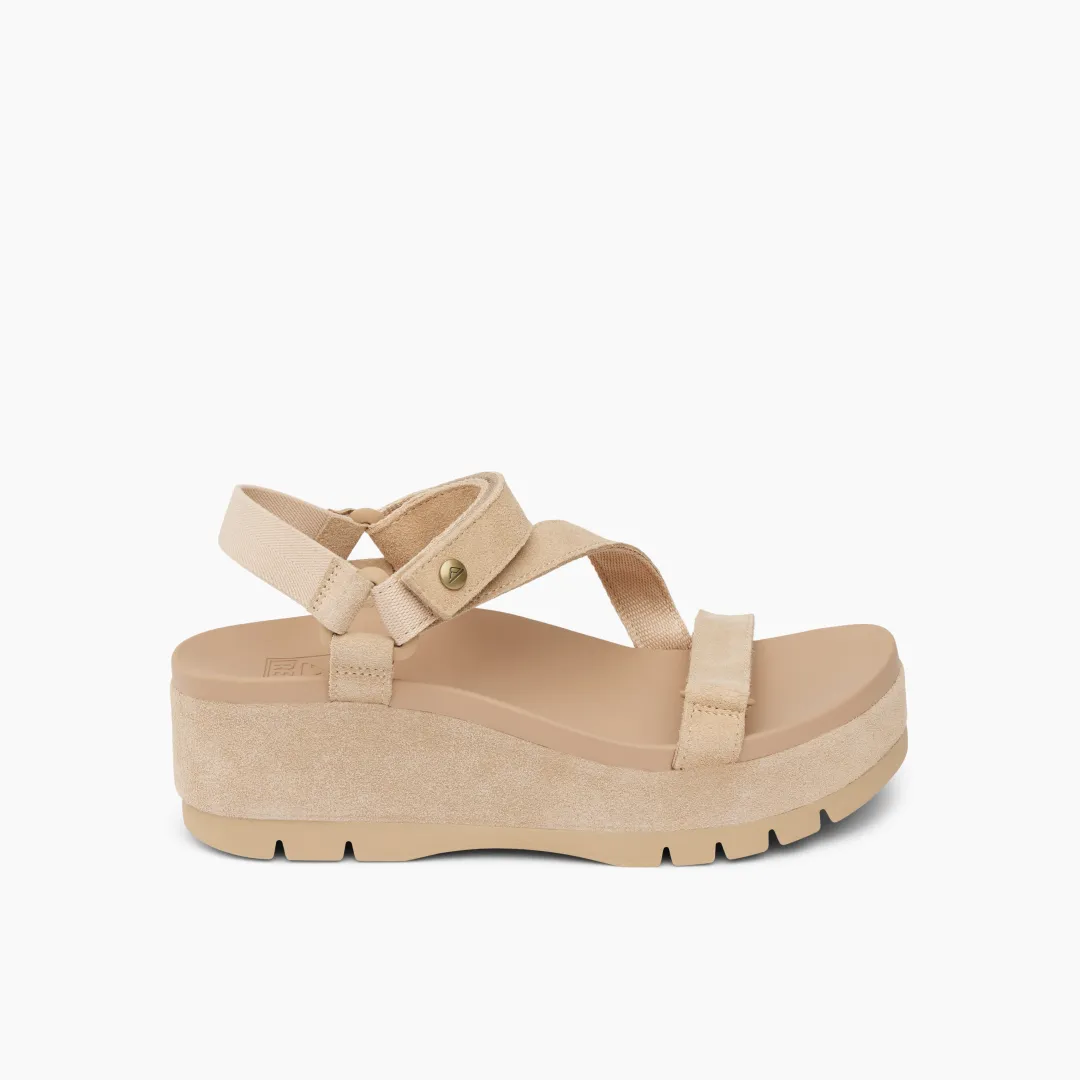 REEF Sandals | Vista Higher Luna OasisSuede
